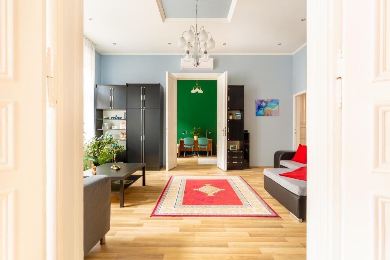 F24 Ferenc Apartment Будапеща Екстериор снимка